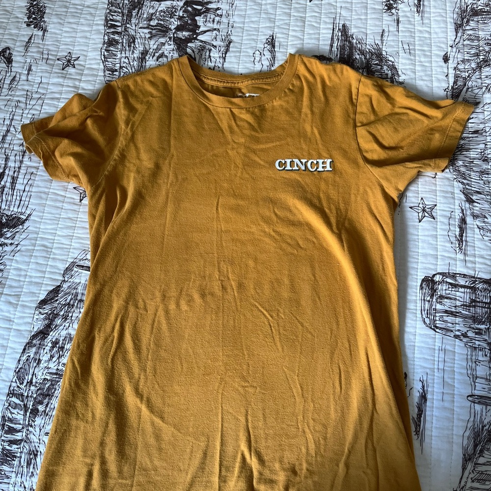 Cinch Golden T-Shirt